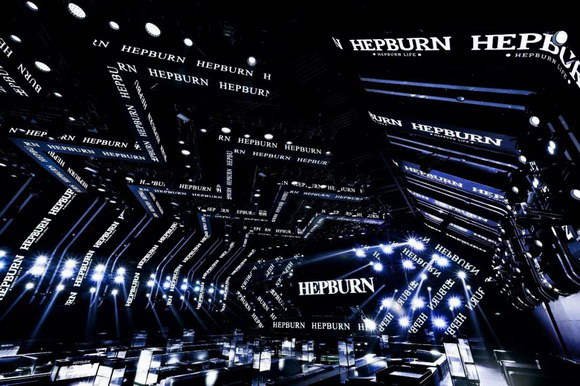 1_resize.jpg 1_resize.jpg